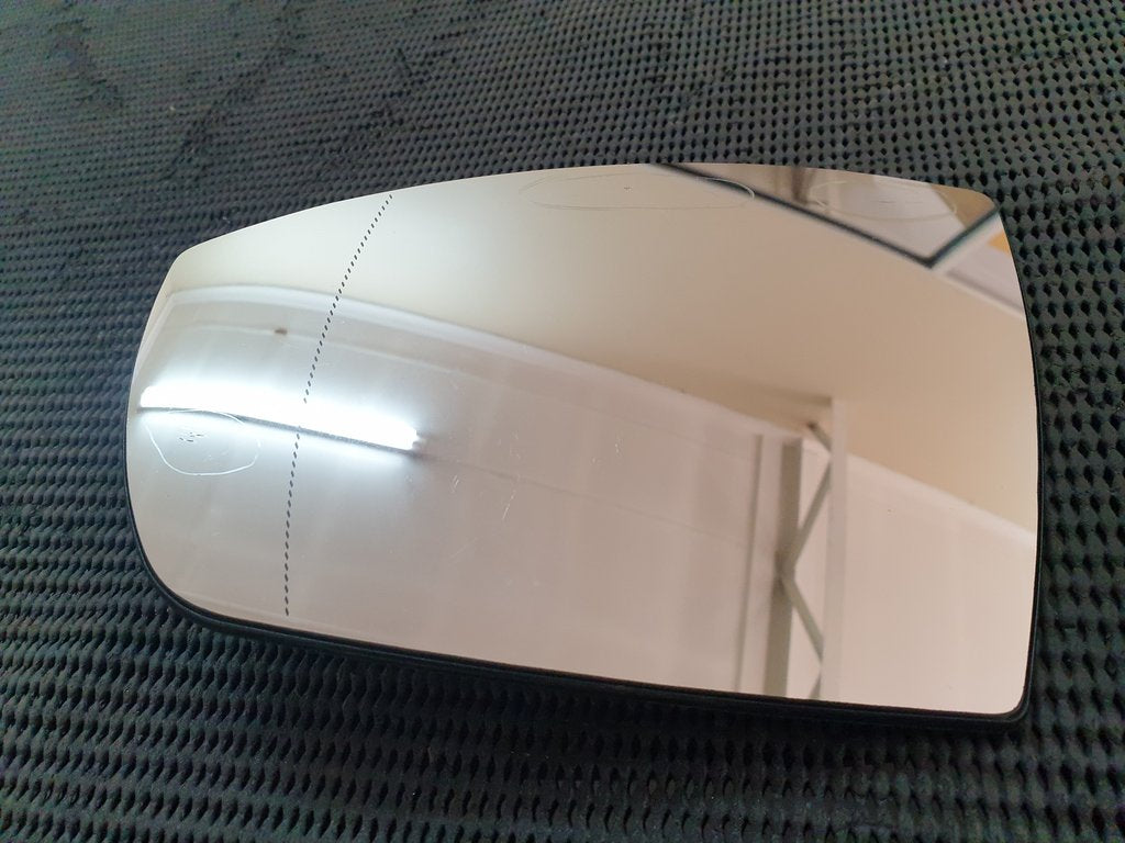 Ford EcoSport Left Outer Mirror Glass