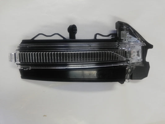 Audi Q8 RSQ8 2021 Right Outer Mirror Indicator Light