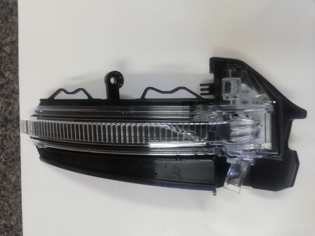 Audi Q8 RSQ8 2021 Right Outer Mirror Indicator Light