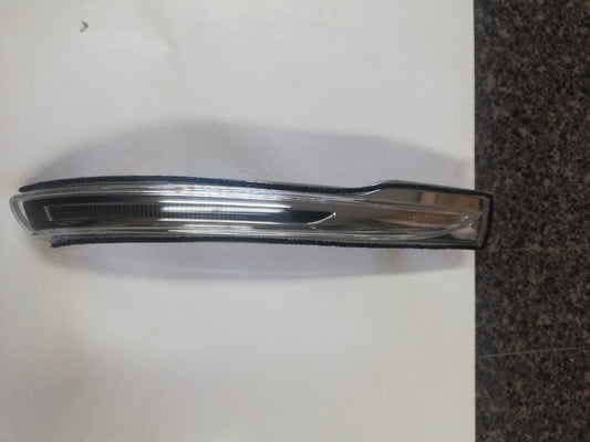 Hyundai i10 Right Outer Mirror Indicator Light