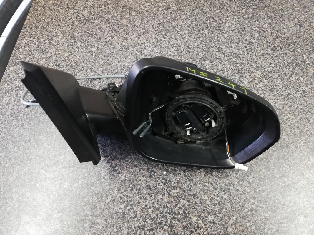Renault Duster 2018, 2019 Right Incomplete Electric Door Mirror, No Glass, No Cover