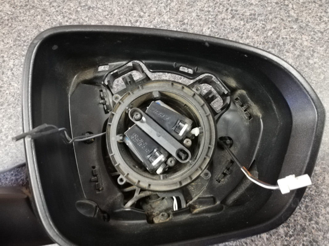 Renault Duster 2018, 2019 Right Incomplete Electric Door Mirror, No Glass, No Cover