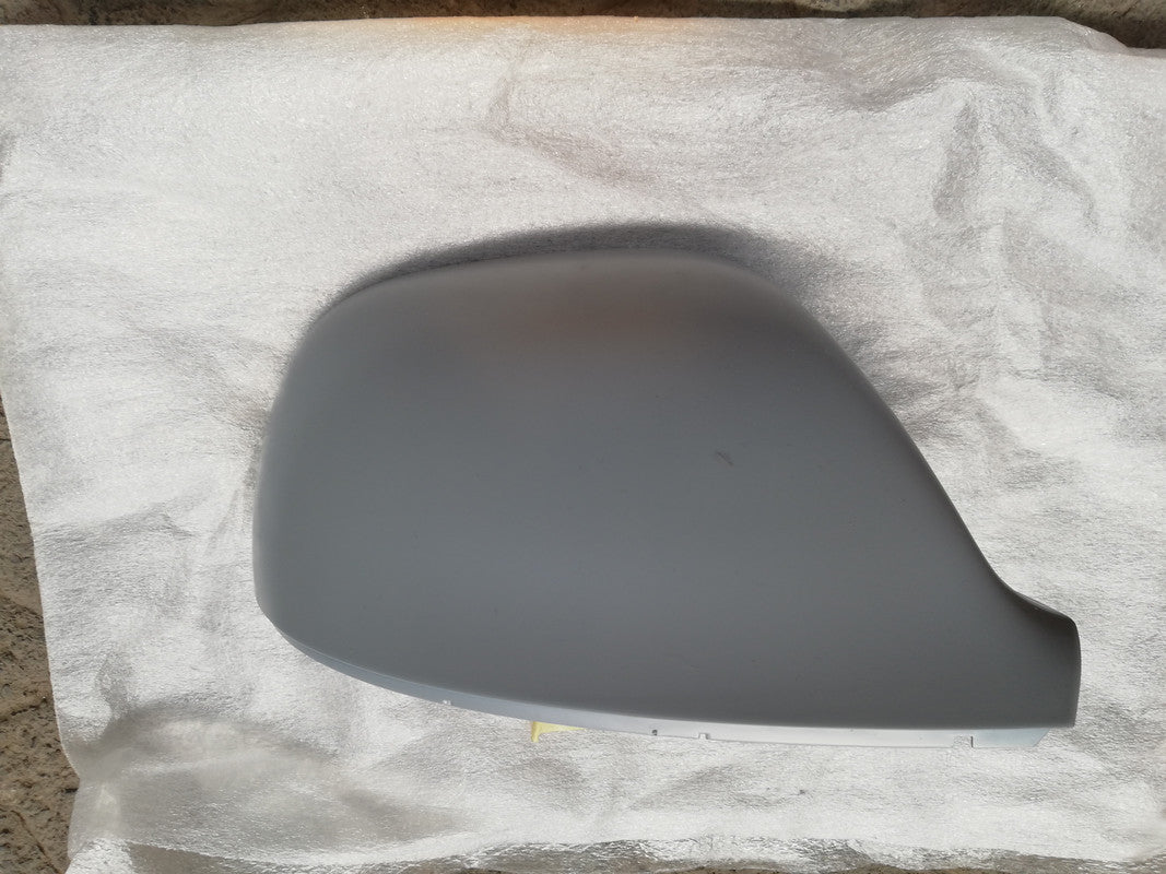 Volkswagen Amarok Double Cab 2021 Right Outer Mirror Cover