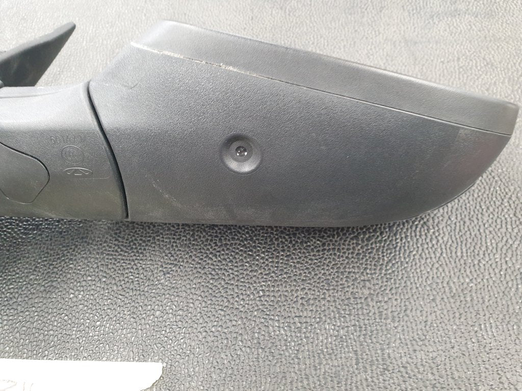 Chery Tiggo 7 Pro Right Outer Mirror Incomplete, Indicator, No Cover, Damage to Mirror Base