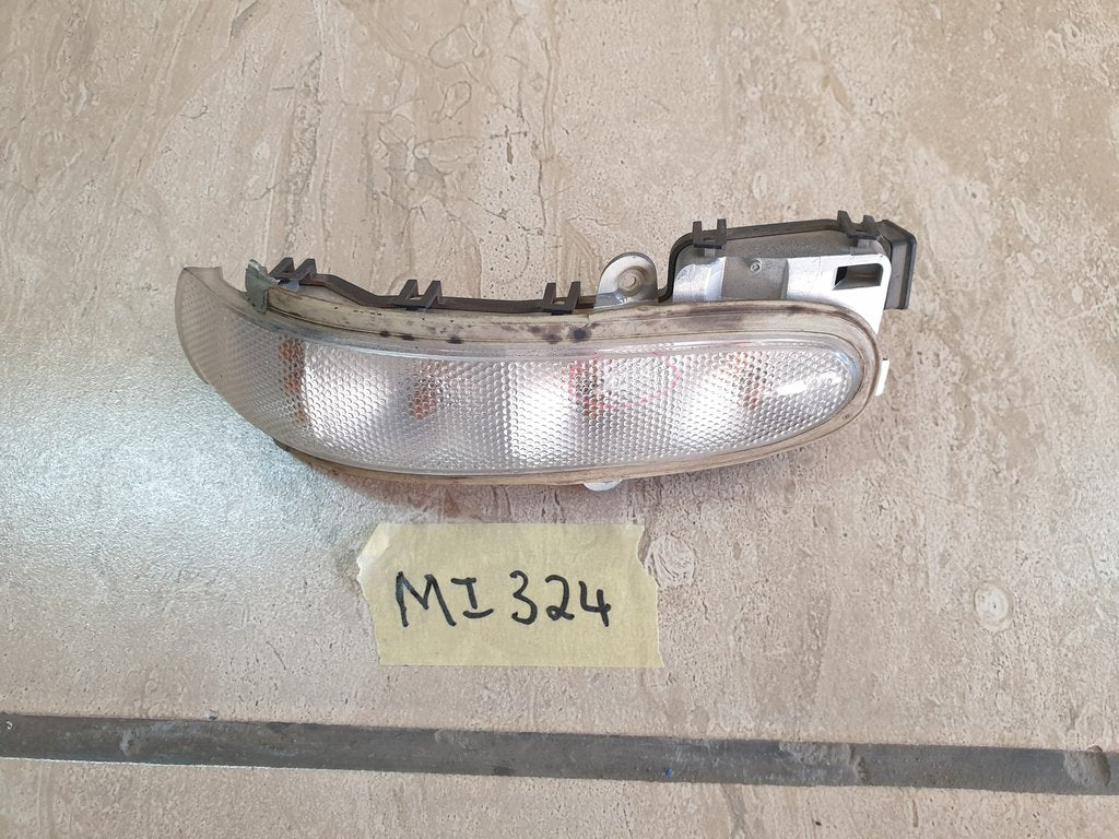 Mercedes-Benz C-Class W203 Left Outer Mirror Indicator Light