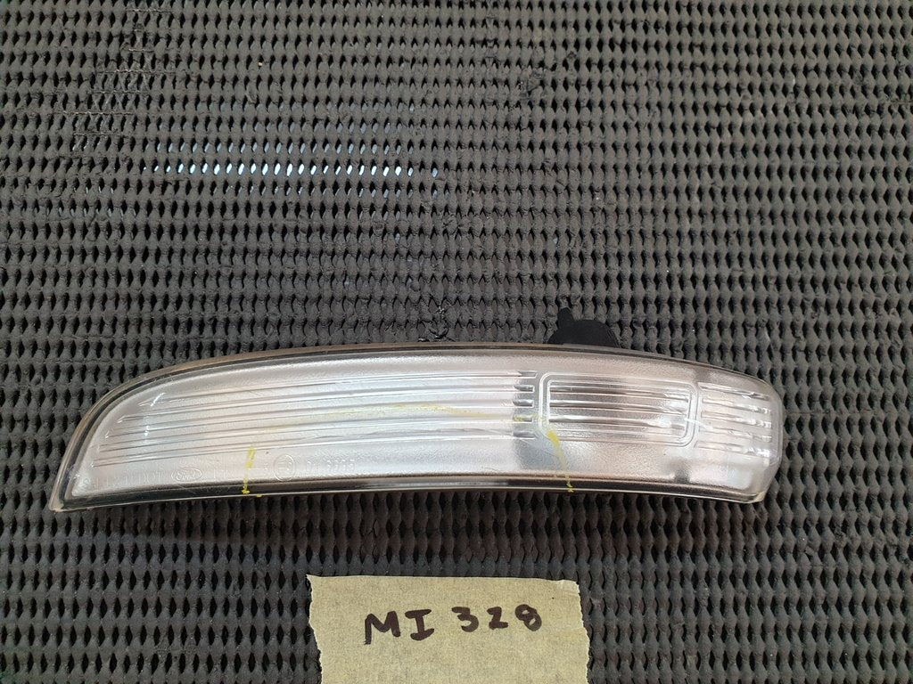 Ford Focus Left Outer Mirror Indicator Light