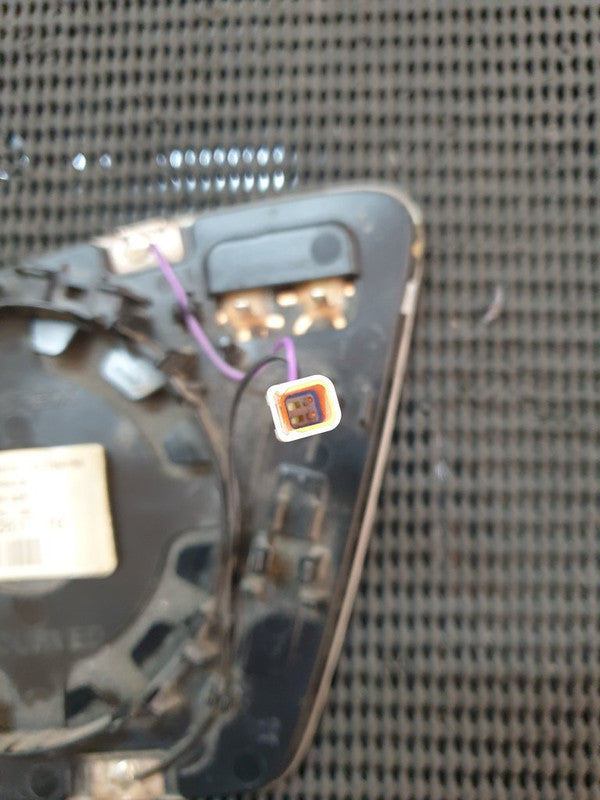 Mercedes-Benz C-Class, GLC W205, W253 2015, 2016, 2017, 2018, 2019 Right Outer Mirror Glass