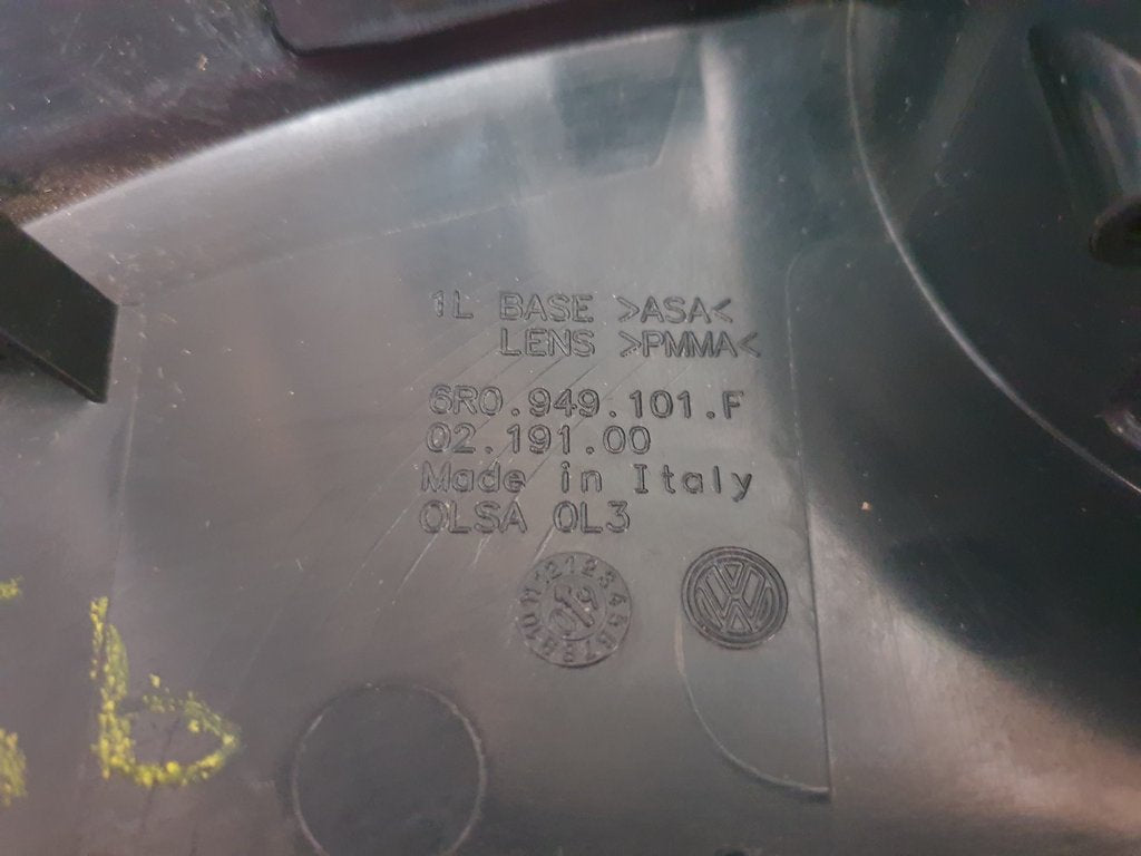 Volkswagen Polo Left Outer Mirror Cover with Indicator Light