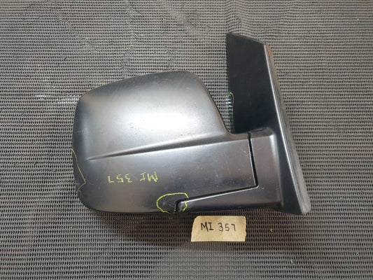Hyundai H1 Right Outer Mirror Incomplete, No Glass, Missing Bottom Cover