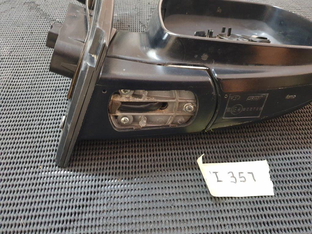 Hyundai H1 Right Outer Mirror Incomplete, No Glass, Missing Bottom Cover