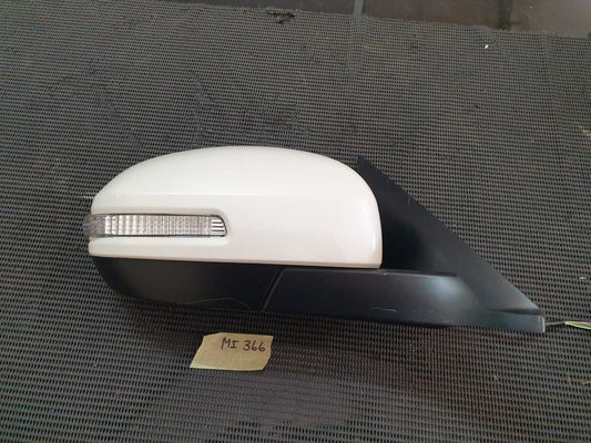 Suzuki Swift Right Outer Mirror Complete