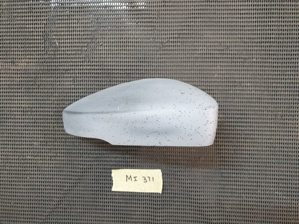 Volkswagen Aftermarket Polo Right Outer Mirror Cover