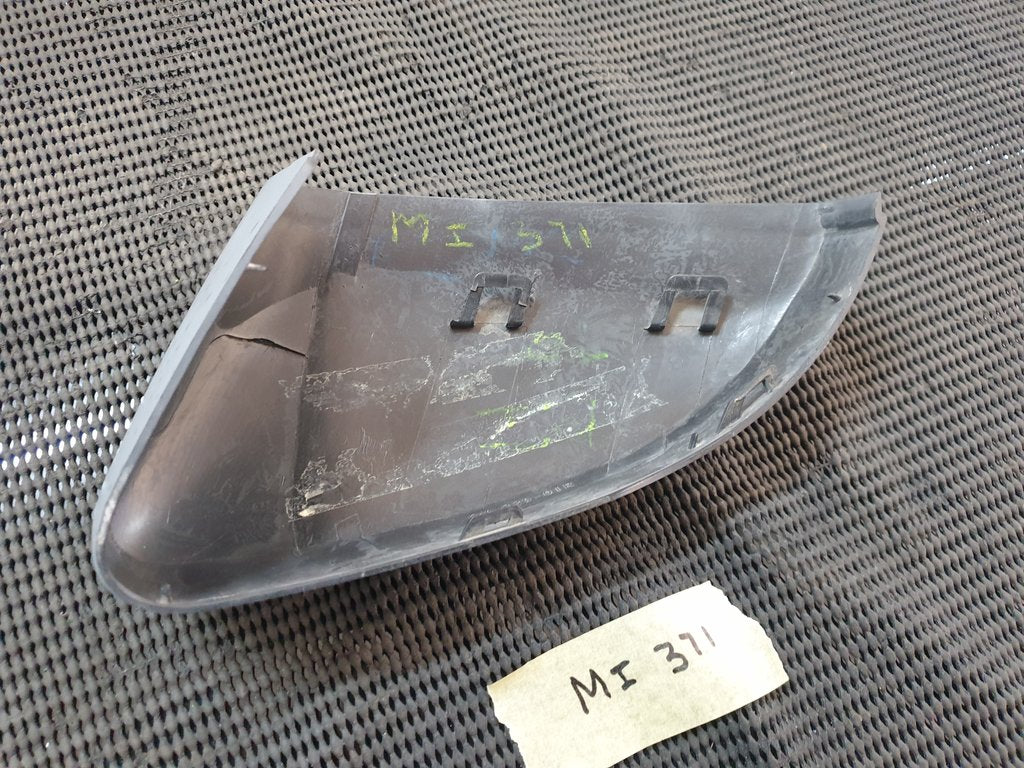 Volkswagen Aftermarket Polo Right Outer Mirror Cover