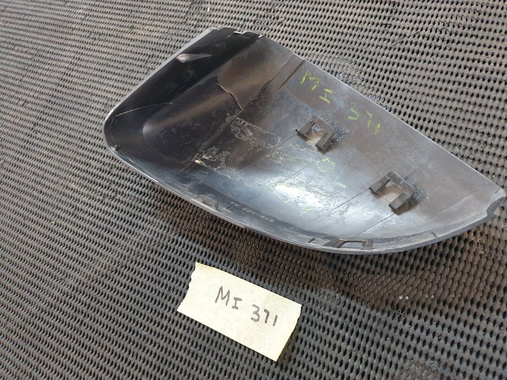 Volkswagen Aftermarket Polo Right Outer Mirror Cover