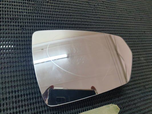 Volkswagen Polo Right Outer Mirror Glass
