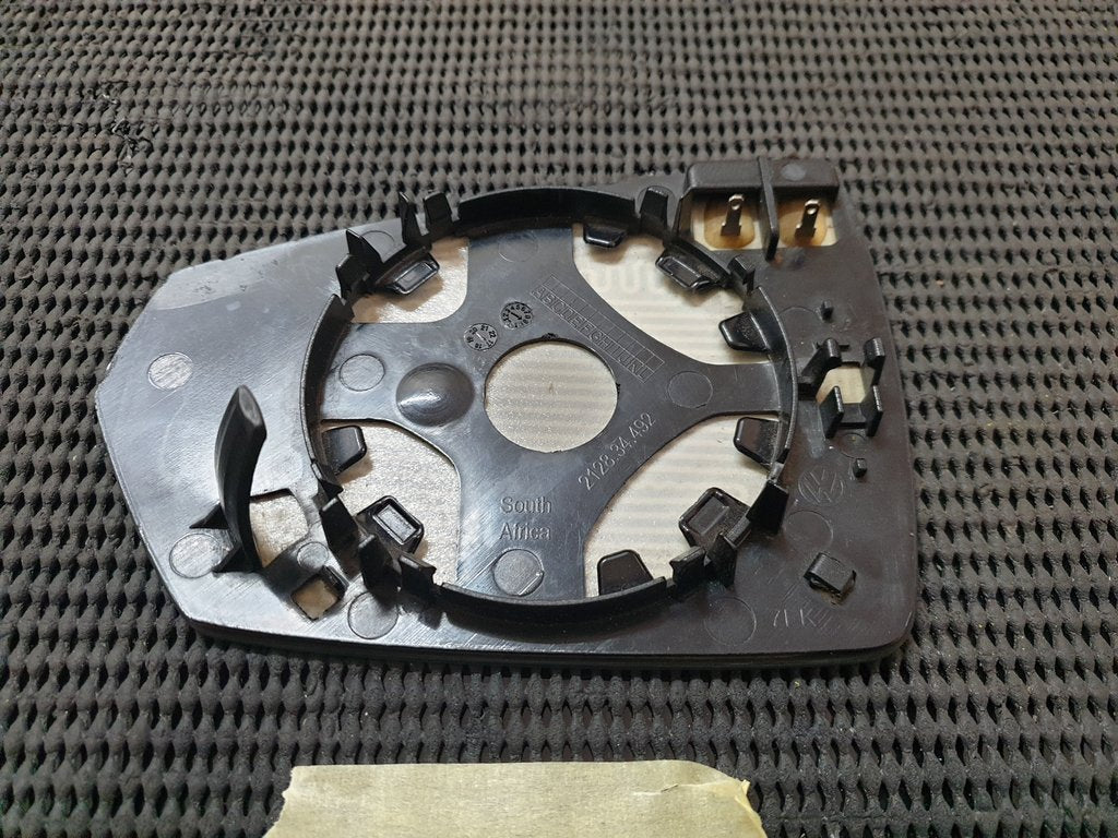 Volkswagen Polo Right Outer Mirror Glass