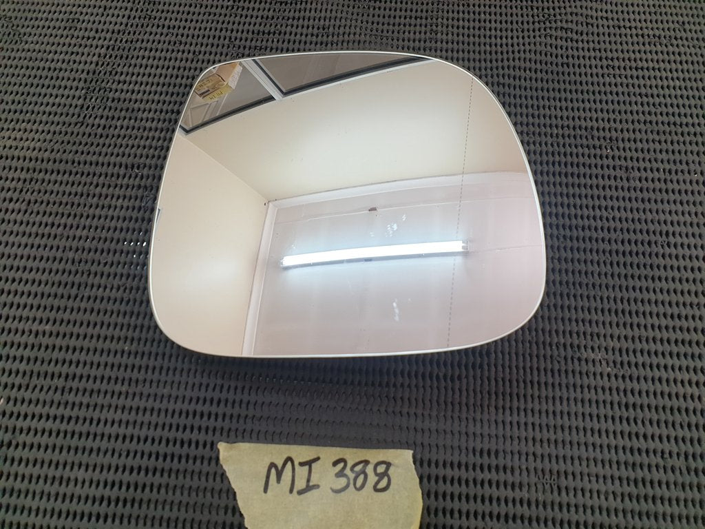 Volkswagen Transporter Right Outer Mirror Glass