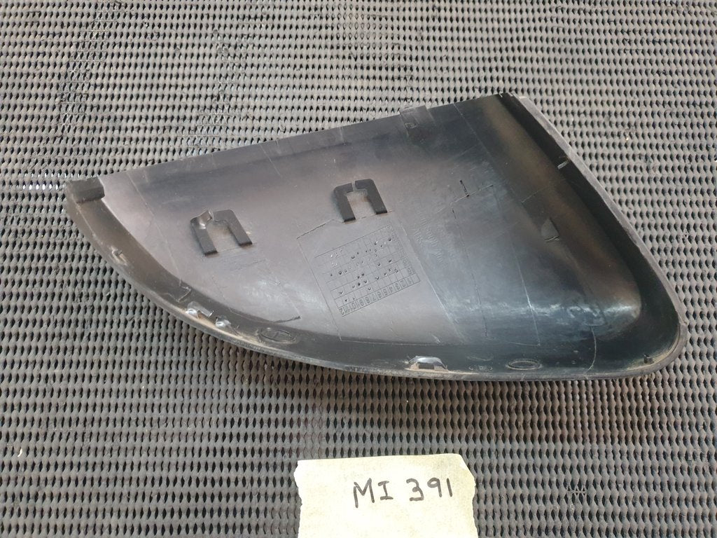 Volkswagen Polo Right Outer Mirror Cover