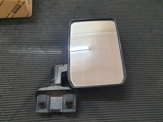 Toyota Land Cruiser Right Outer Mirror Complete