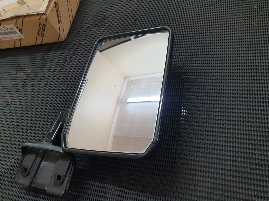 Toyota Land Cruiser Right Outer Mirror Complete
