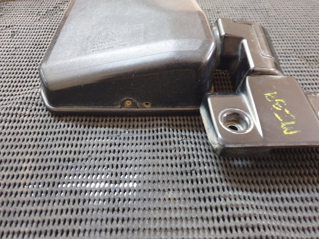 Toyota Land Cruiser Right Outer Mirror Complete