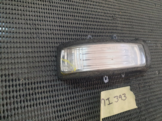 Toyota Rav4 Right Outer Mirror Indicator Light