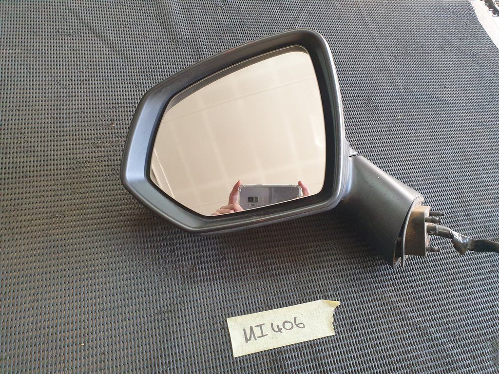 Haval Jolion Left Outer Mirror Incomplete, No Cover