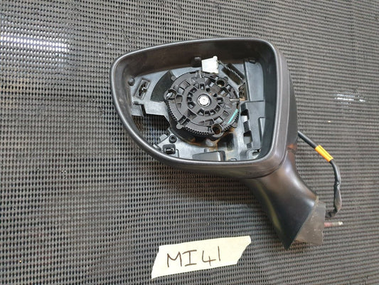 Renault Clio Left Outer Mirror Base, No Cover, No Glass
