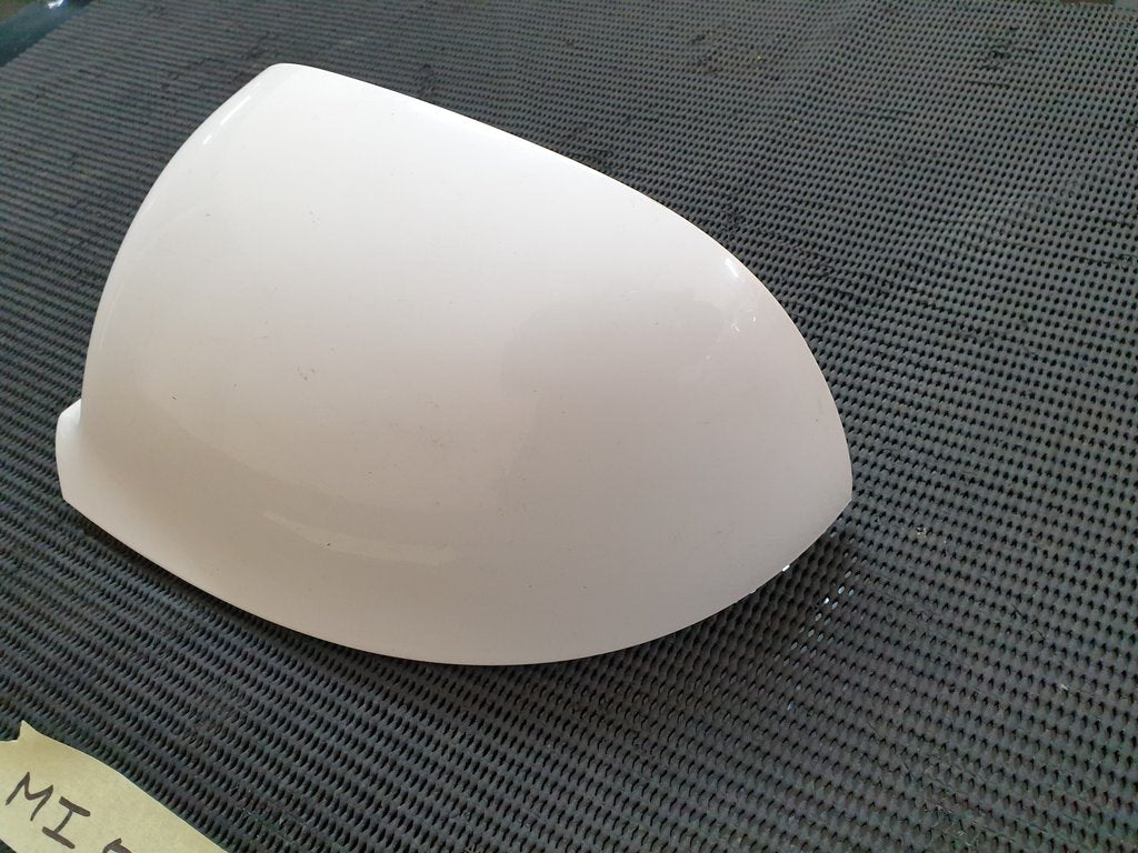 Volkswagen Amarok Left Outer Mirror Cover