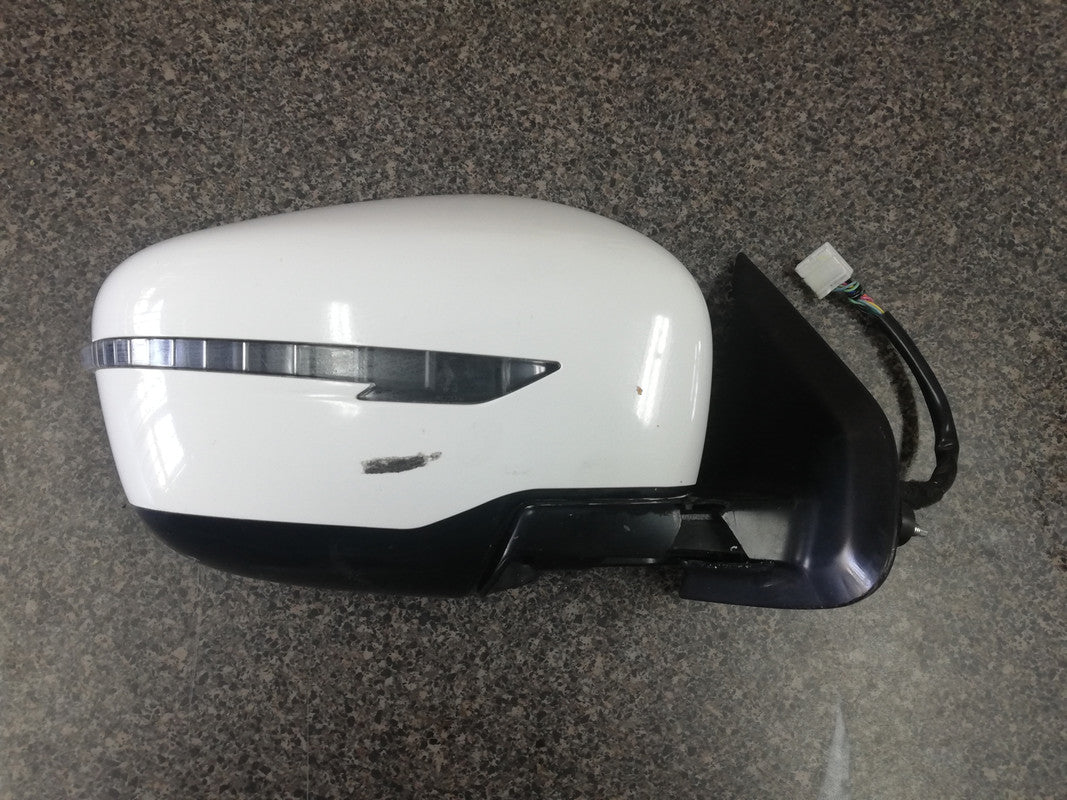 Nissan X-Trail Right Outer Electric Mirror Complete