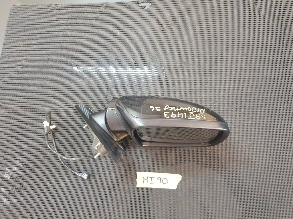 Dodge Journey Right Outer Mirror Incomplete, Broken Lower Cover