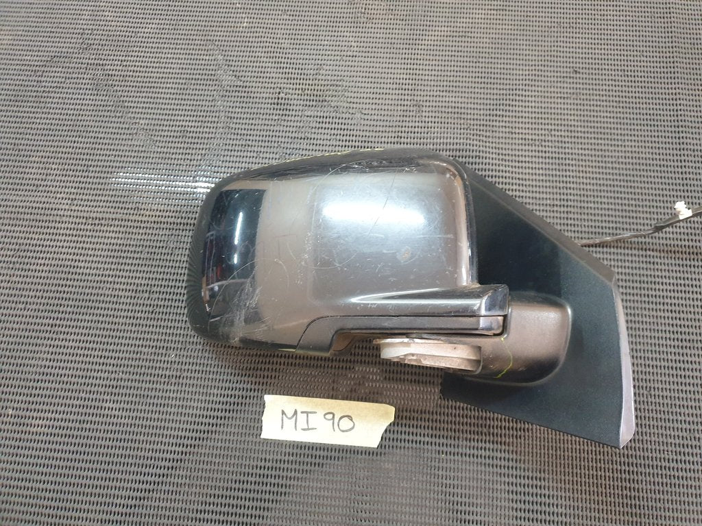 Dodge Journey Right Outer Mirror Incomplete, Broken Lower Cover