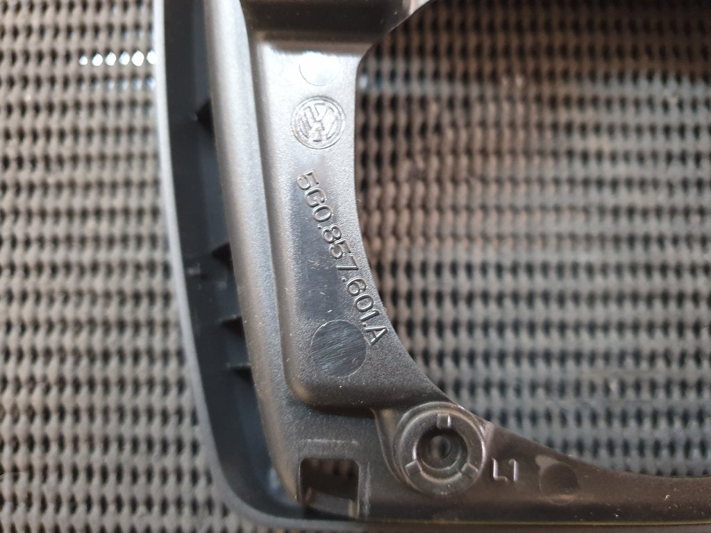 Volkswagen Golf 7 2013, 2014, 2015, 2016, 2017 Left Outer Mirror Frame
