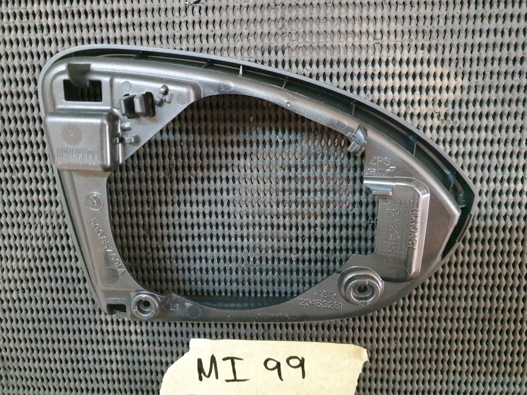 Volkswagen Golf 7 2013, 2014, 2015, 2016, 2017 Left Outer Mirror Frame
