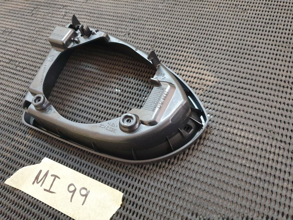 Volkswagen Golf 7 2013, 2014, 2015, 2016, 2017 Left Outer Mirror Frame
