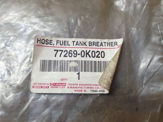 Original New Toyota Hilux Fuel Tank Brather Ventilation Hose