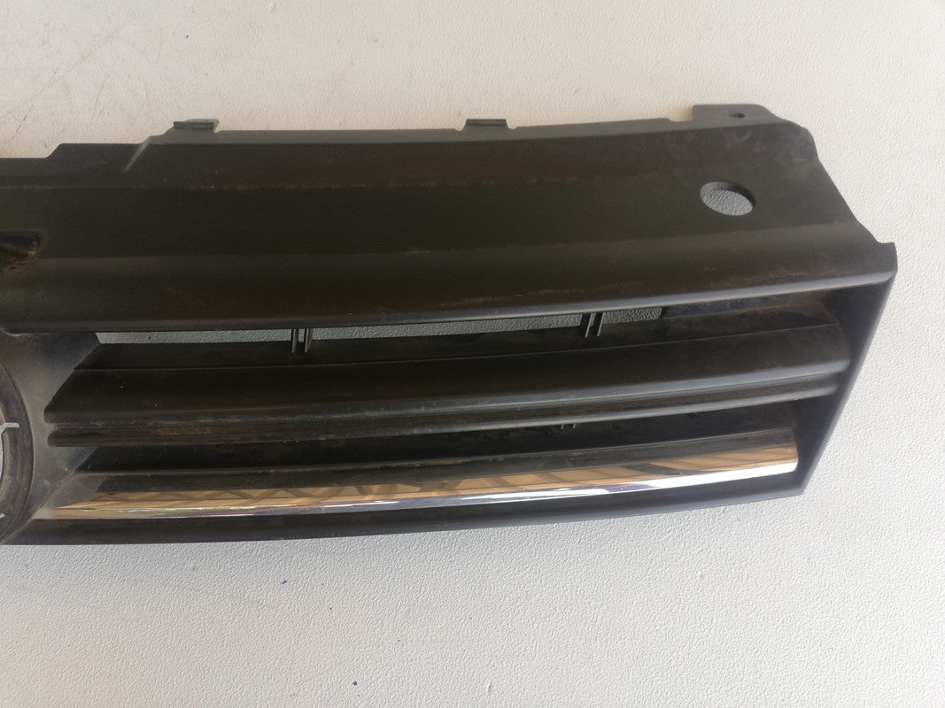 Volkswagen Polo 2018, 2019, 2020, 2021, 2022, 2023 Radiator Grille