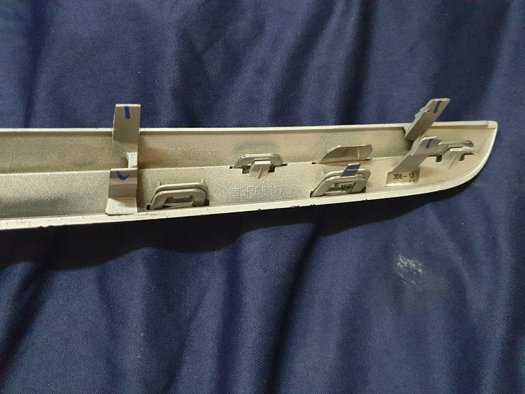 Mercedes-Benz C-Class W205 Radiator Grille - Chrome Cracked, Scratches, Wear and Tear