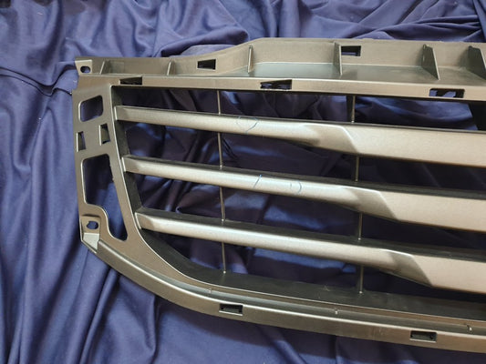 Toyota Hilux Radiator Grille - Scratches and scuffs