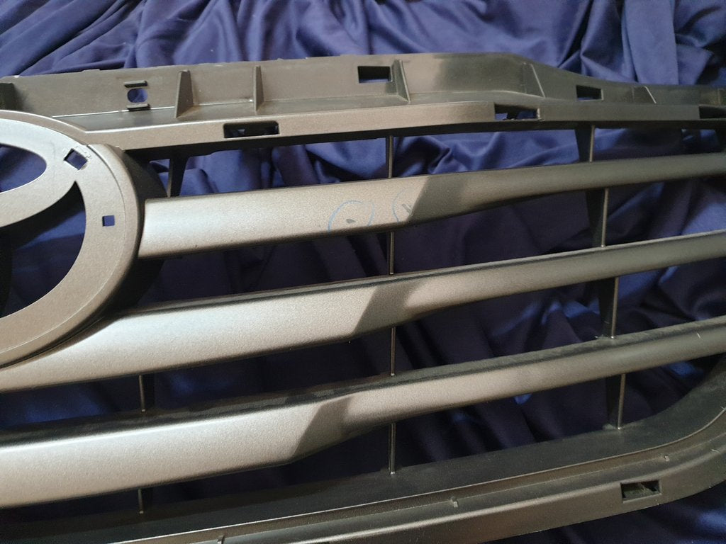 Toyota Hilux Radiator Grille - Scratches and scuffs