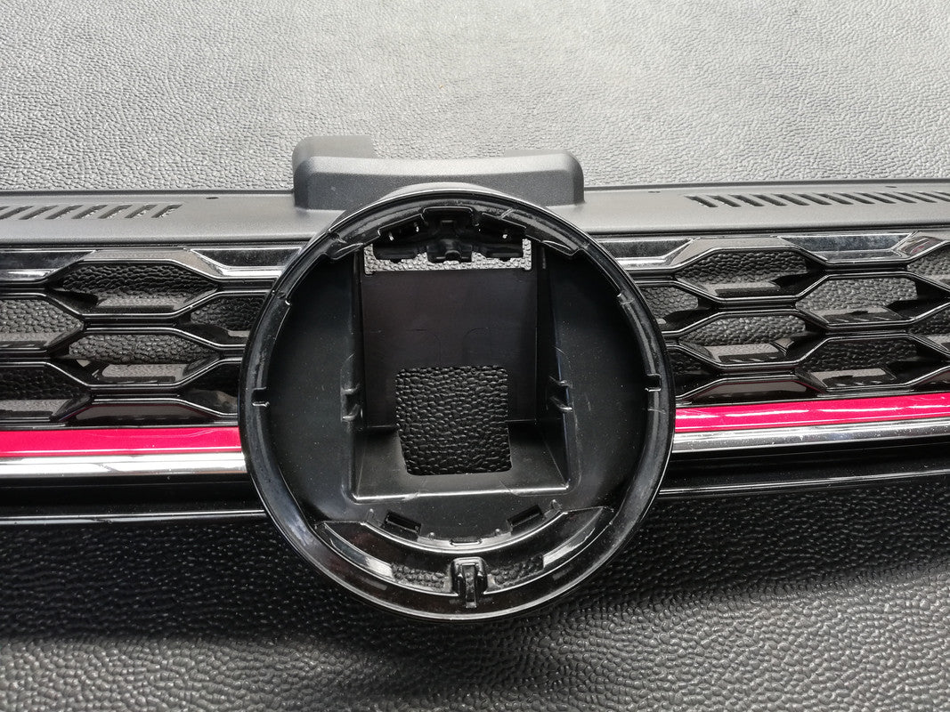 Volkswagen Golf VII 7 GTI Radiator Grille