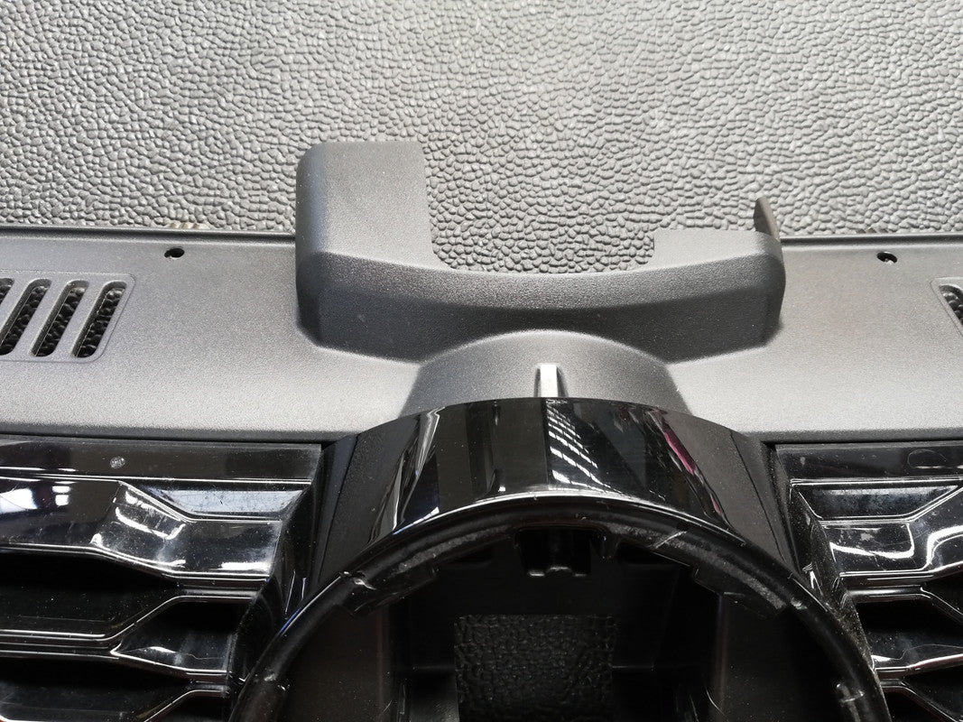 Volkswagen Golf VII 7 GTI Radiator Grille