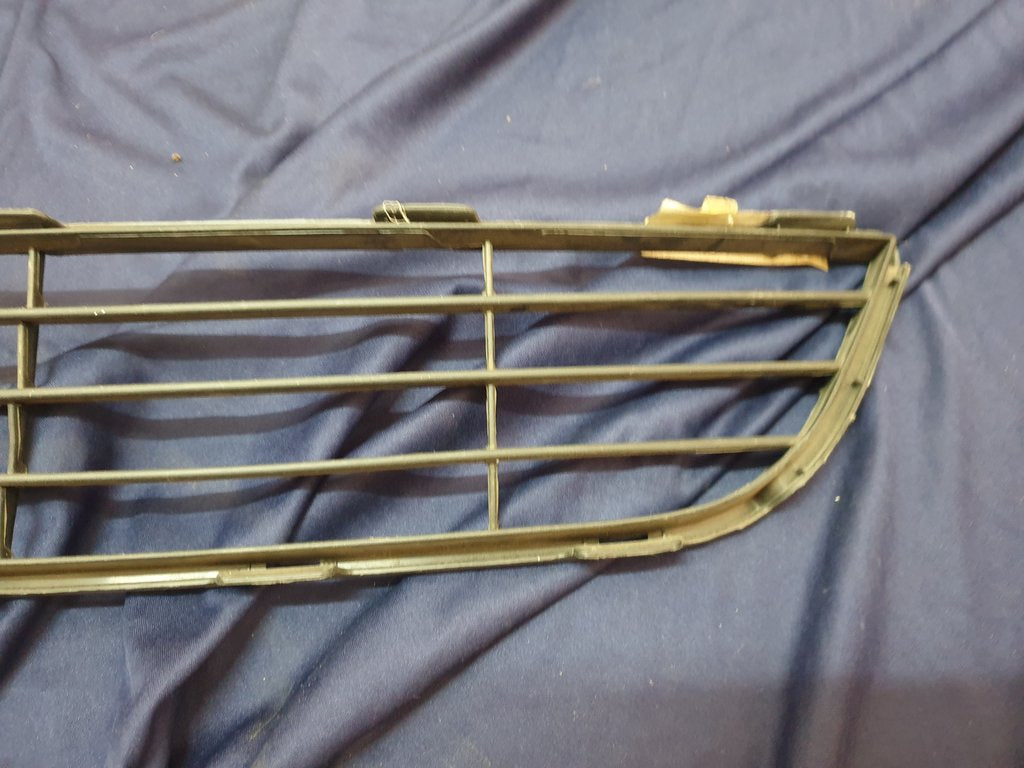 Toyota Aftermarket Yaris Front Bumper Lower Grille