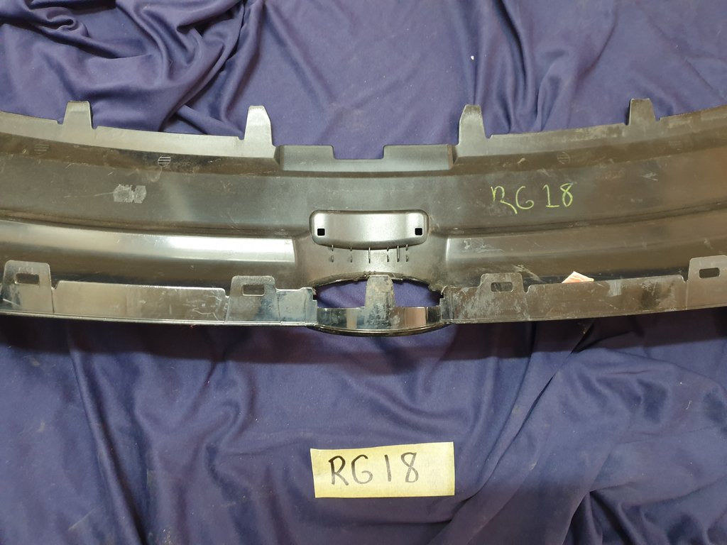 Volkswagen Polo V 1.2 TDI Radiator Grille - Light Wear and Tear