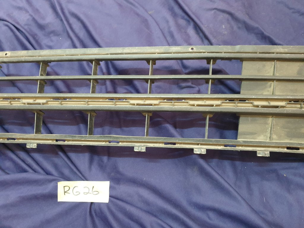 Volkswagen Polo Front Lower Center Radiator Grille
