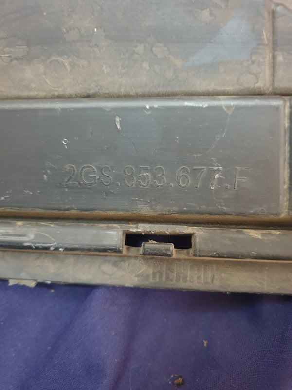 Volkswagen Polo Front Bumper Lower Grille