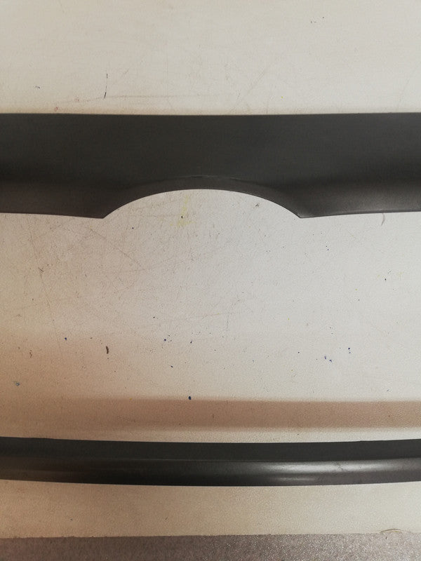 Toyota Hilux 2014, 2015 Radiator Grille Panel Non-Chrome/Paintable