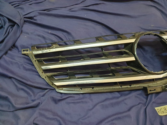 Mercedes-Benz Aftermarket ML W166, GLE Radiator Grille - Wear and Tear, Pitted Chrome