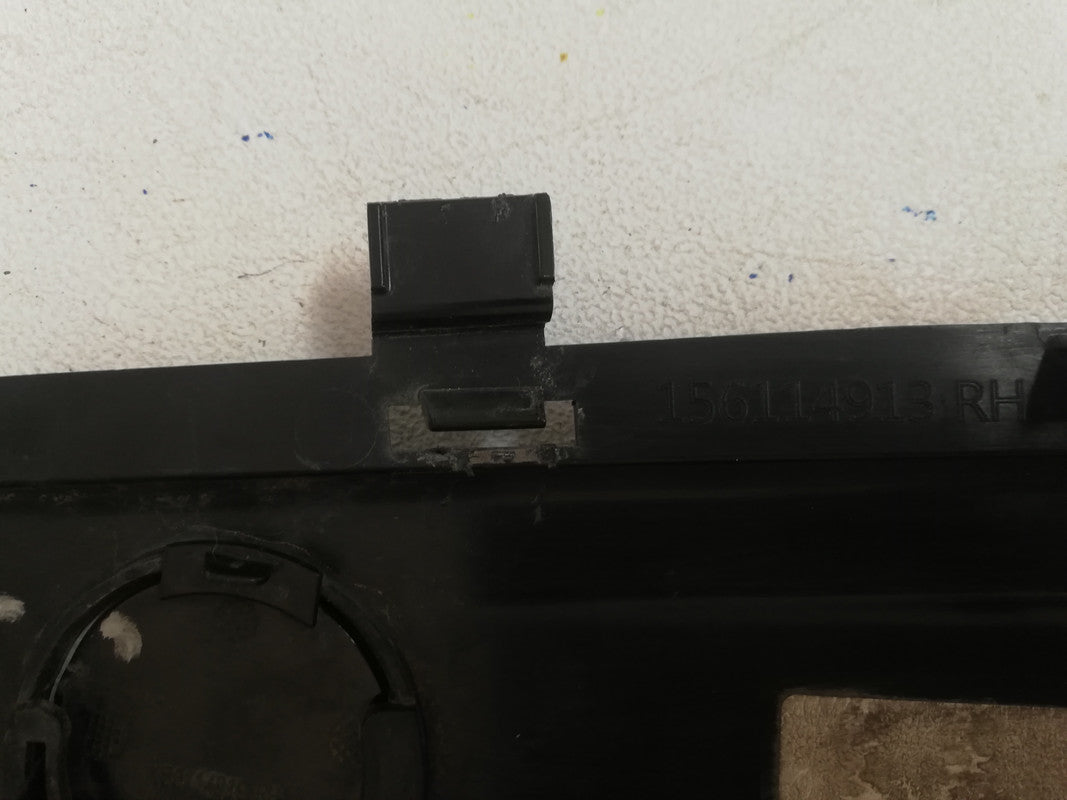 Alfa Romeo Stelvio 2017, Fog light cover, front bumper moulding Right Front Bumper Grille Trim