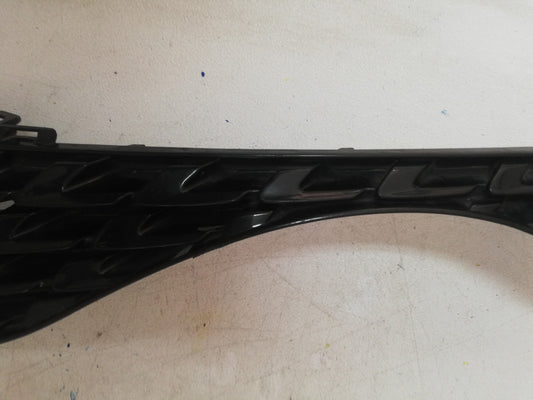 Nissan Juke F15, 2014, 2015, 2016, 2017, 2018, 2019 Left Front Bumper Upper Grille